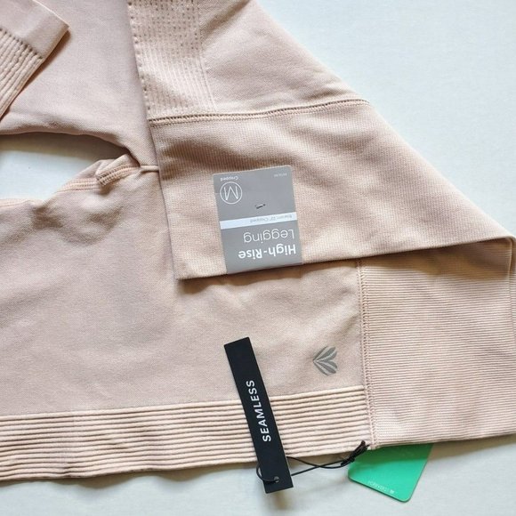 FOREVER 21 ACTIVE SEAMLESS HIGH RISE LEGGINGS SIZE M INSEAM 22" SEASHELL NEW - Picture 2 of 4